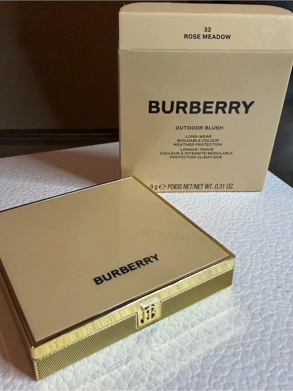 Burberry Outdoor Blush Compact in Rose Meadow - Long-wear, buildable
